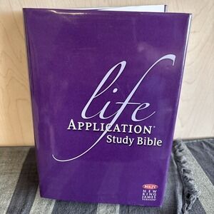 LIFE APPLICATION STUDY BIBLE NKJV Tyndale Purple Hardcover EUC Red Letters